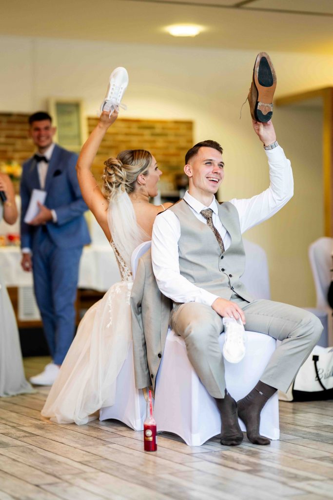 Eine Hochzeit<br>am<br>See 8 Eine Hochzeit<br>am<br>See 8